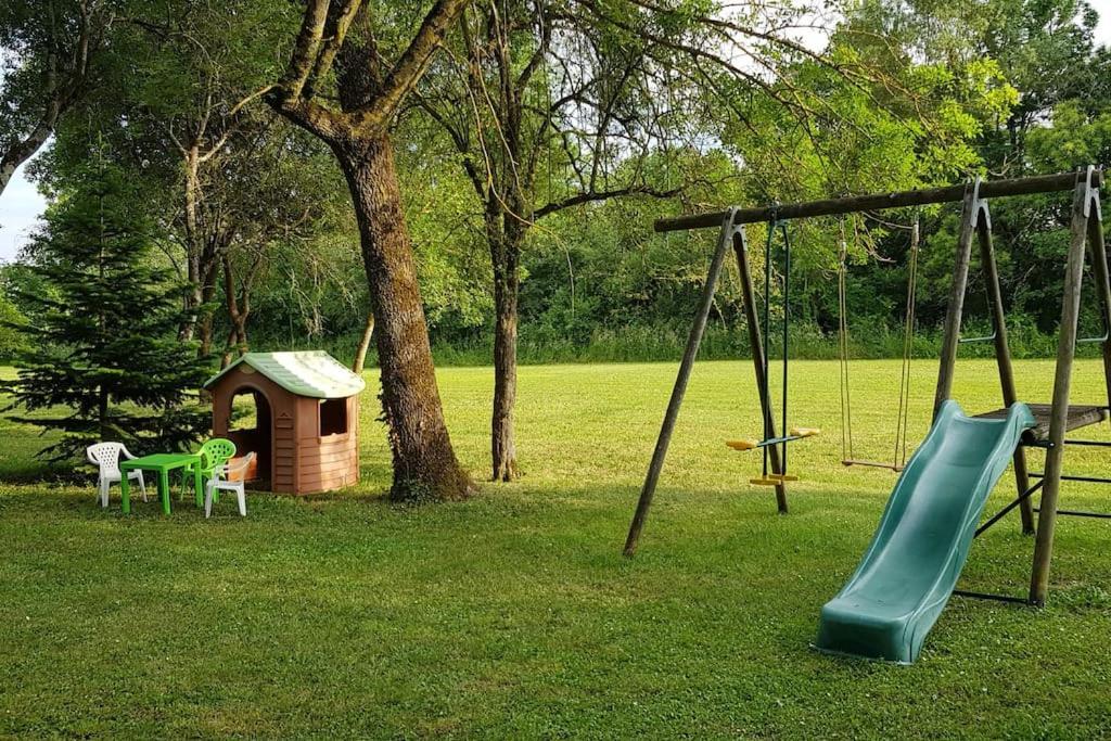Maison de vacances A l'Ombre du Saule à côté du Zoo de Beauval et Châteaux de la Loire Selles-sur-Cher Exterior foto